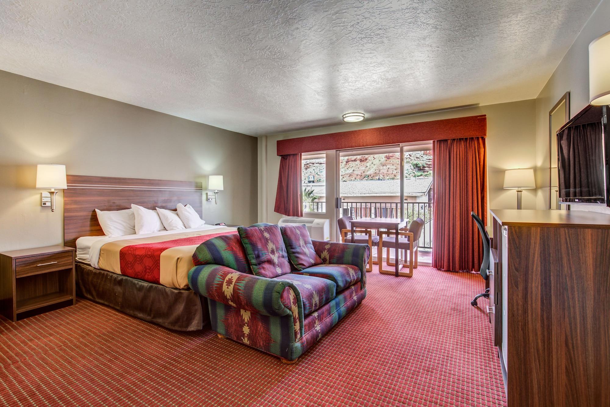 Econo Lodge St George North - Near Pioneer Park St. George Bagian luar foto